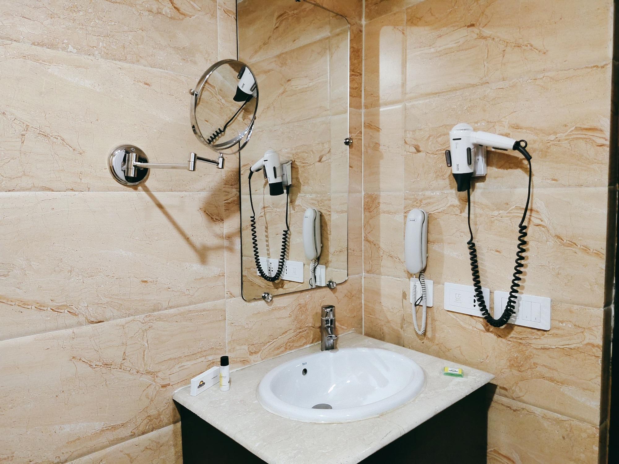 Days Hotel By Wyndham, Jalandhar Bagian luar foto