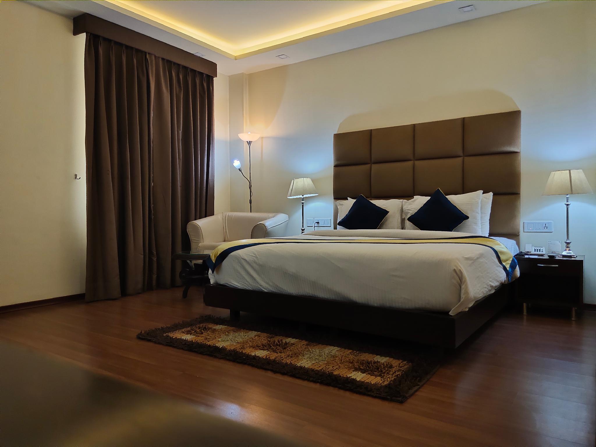Days Hotel By Wyndham, Jalandhar Bagian luar foto