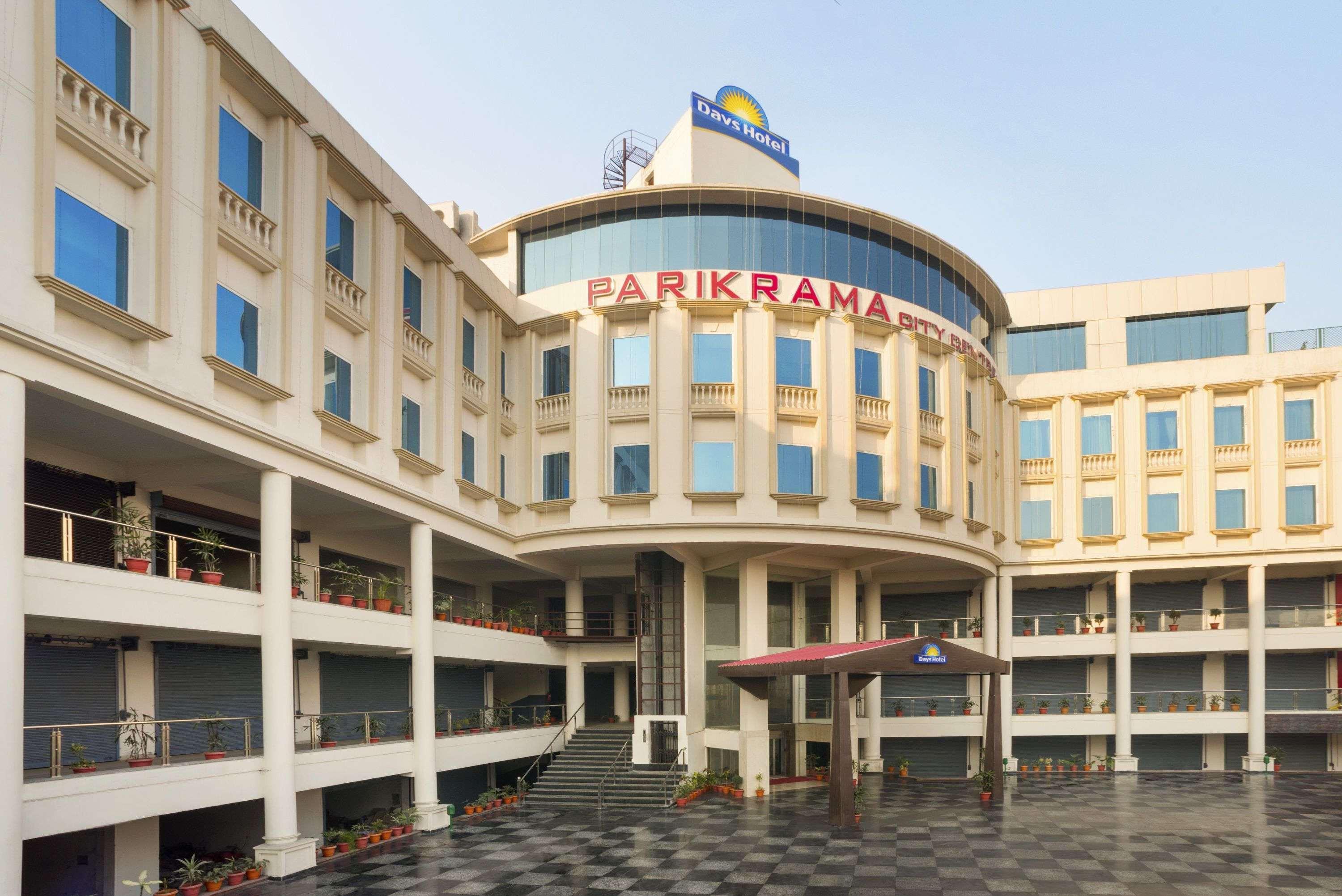 Days Hotel By Wyndham, Jalandhar Bagian luar foto