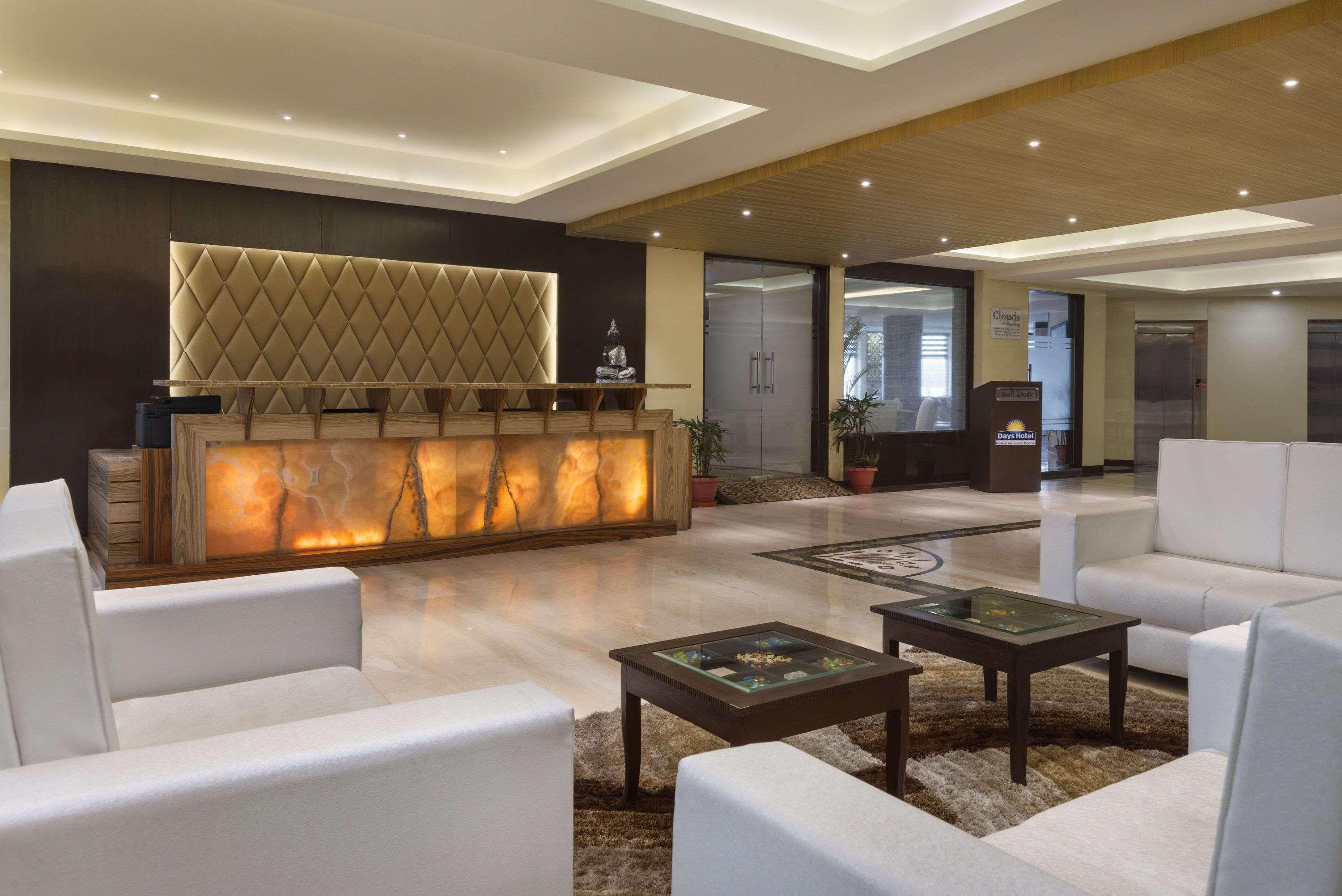Days Hotel By Wyndham, Jalandhar Bagian luar foto