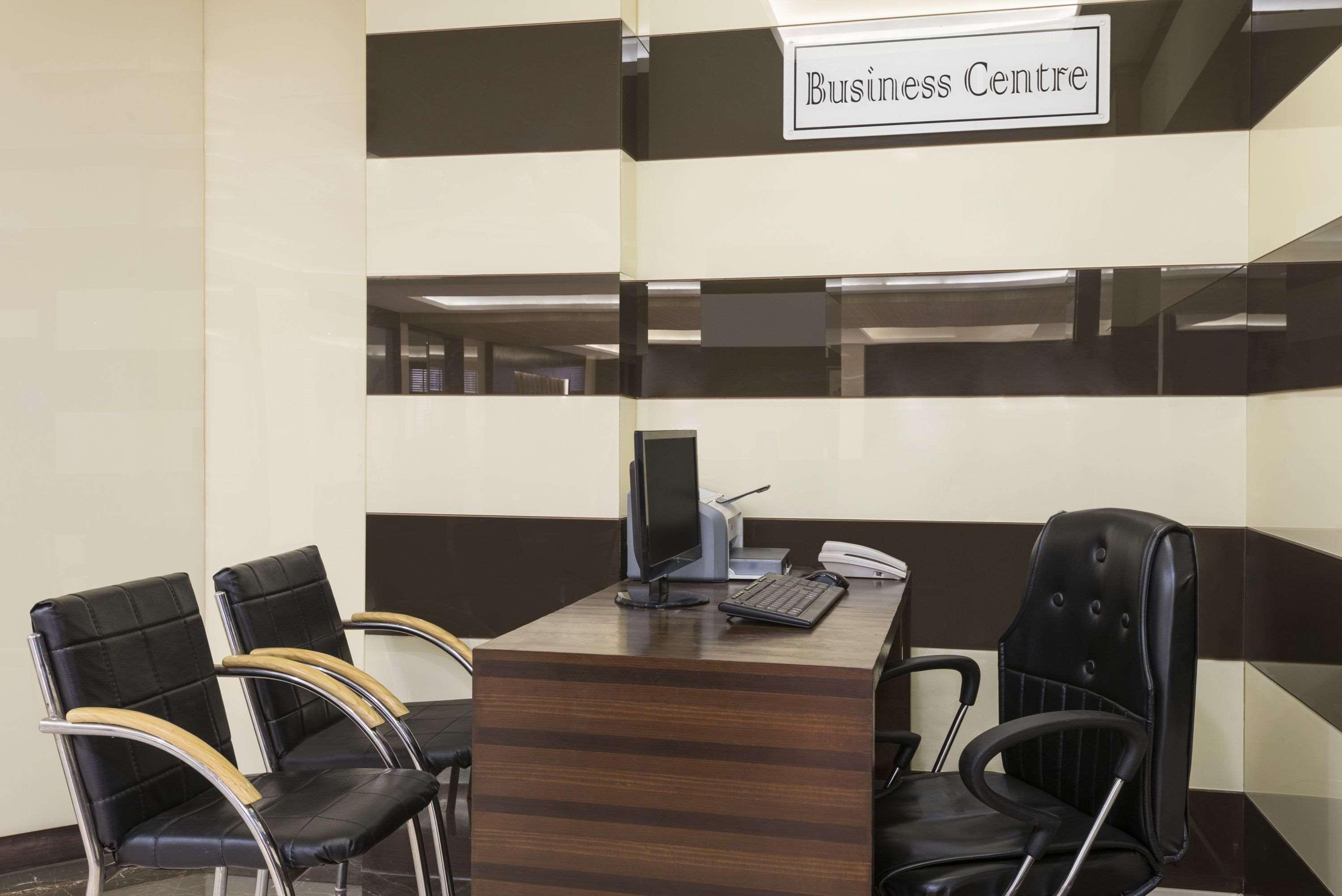 Days Hotel By Wyndham, Jalandhar Bagian luar foto